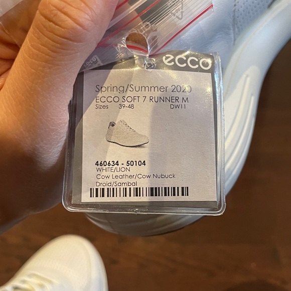 ECCO Runner Mensize US 11 EU 41 - Picture 7 of 8